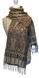 Vashmink V. Fraas Made in India Super Soft Arabic Pattern Gorgeous Neutral Color
